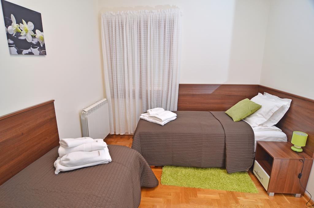 Apartments Biser Vrnjačka Banja Chambre photo